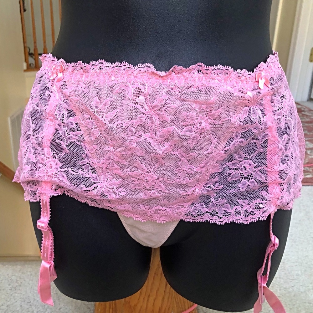 Victoria Secret Lace Garter Belt